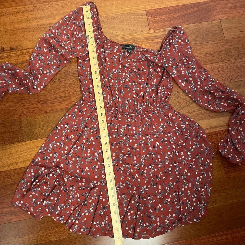 Trixxi Rust Floral Long Sleeve Dress - Picture 8 of 9